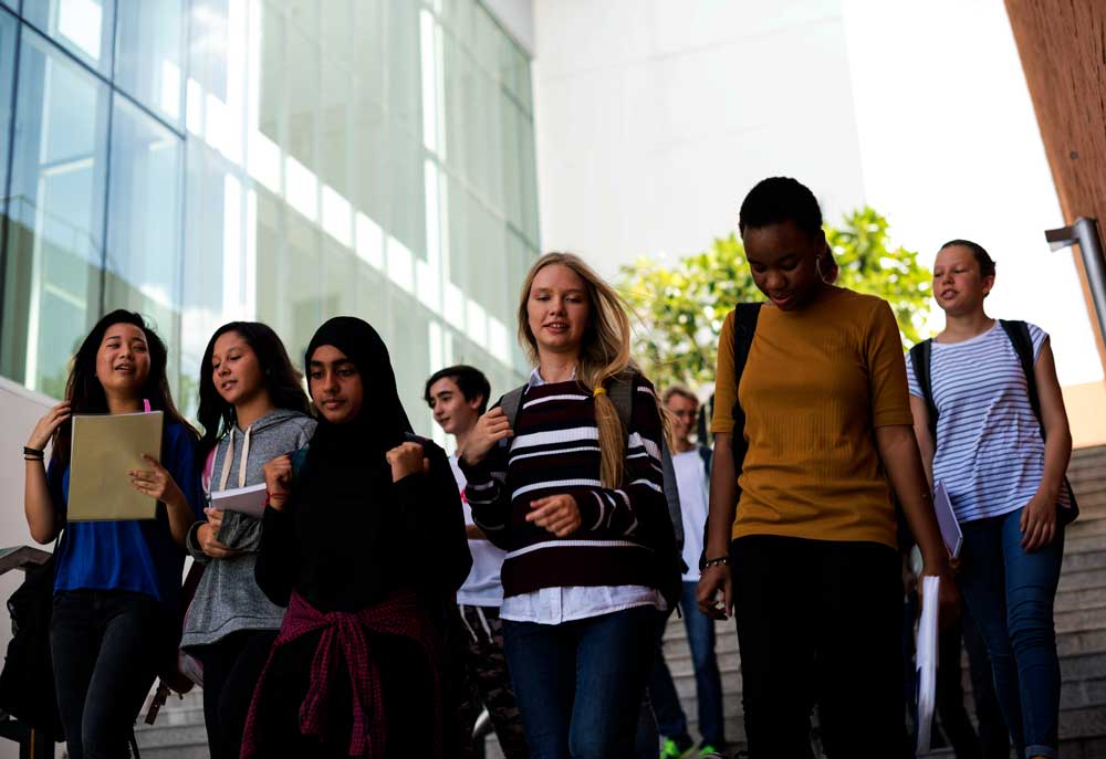 International Student Enrollment in Canadian Colleges/Universities